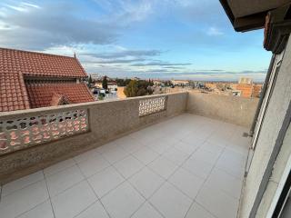 Studio calme neuf plein centre - 5