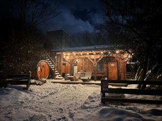 Romantická chatka so saunou v prírode - 9