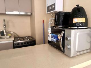 Comodo remodelado a pasos de Costanera y Metro - 2