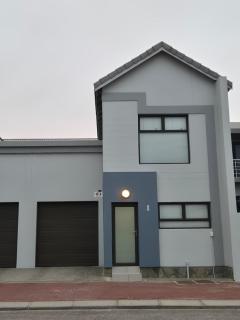 Dolphin Leap Unit - 0