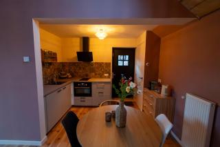 Houten huisje met keuken en tuin in Halsteren, Bergen op Zoom - 7