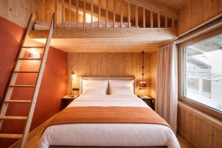 SportLodge BIKE SUITE - AlpenLuxus Collection - 3