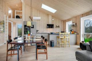 Wooden House With Direct Access To The Sea - 6