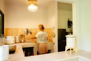 Ital Mountain modern hideaway with tropical vibes - 2