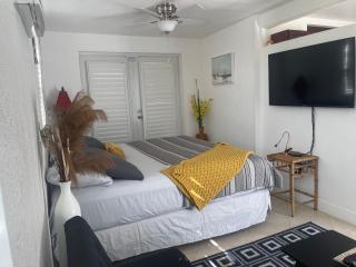 Master King Suite by Hard rock stadium and casino - 8