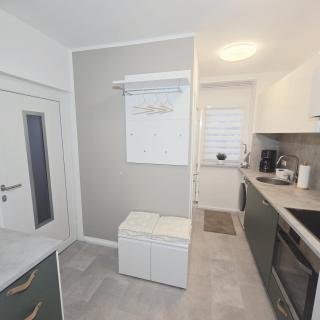 City APART - FeWo Klimaanlage Whirpool Panoramafenster 5 Personen Kulturdenkmal Dessau-Roßlau - 4