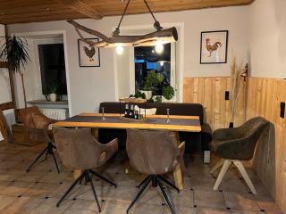 Zwischen Wald und Wiese - 3