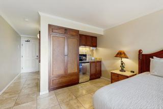 Islander on the Beach 204 - 2