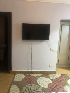 Lovely 3-Bedroom Rental Unit with Pool - Sheikh Zayed - 9