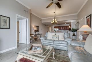 The Inn At Crystal Beach #103 - 3