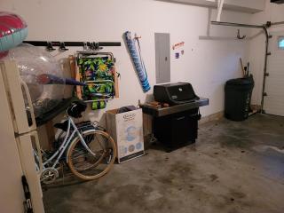 5 Blocks to Beach, Pool, Parking, 2 Master Suites - 8