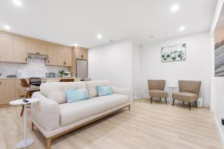 NEW Cambie Village 2 Bed Suite Near Skytrain - 9