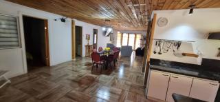 Casa de campo para relajarse con acceso a piscina - 0