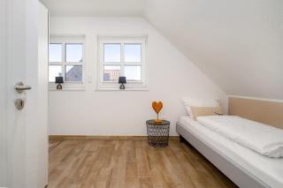 Leni - Greetsiel - 1