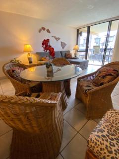 Live da HI life--great beach and great views! - 1