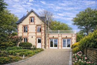 Maison de famille chaleureuse et élégante - 9