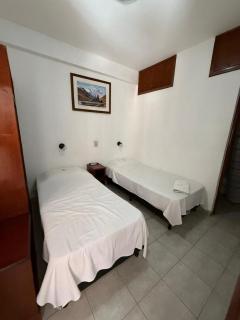 PASEO GüEMES HOTEL - 2