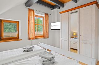 Bummert am Hafen 3 - Greetsiel - 2