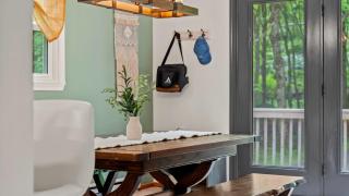 Hidden Bear by AvantStay A Central Location - 7