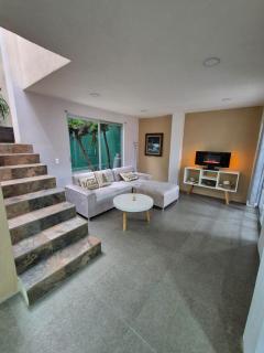 Casa moderna con jardín - Ideal para familias - 1