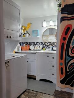 Nesting Ravens cottage - 9