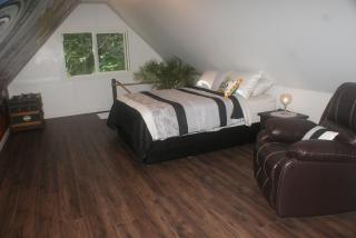 Nesting Ravens cottage - 3