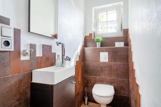 Kunst Apartment, mit Hundertwasserbad und Terrasse, Hund willkommen! - 7