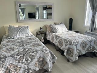 Goulais Bay Guesthouse - 6