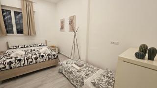 Smart House - Appartamento moderno a Prato con ingresso indipendente, 25min da Firenze - 4