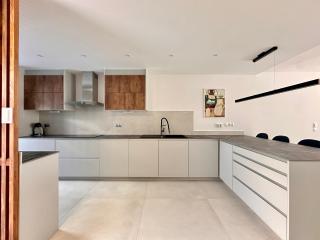 Stylish Estepona Home - 5