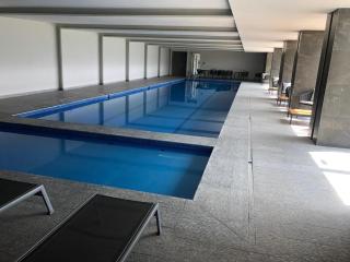 Gran ubicacion, cerca de zonas comerciales y negocios - 9