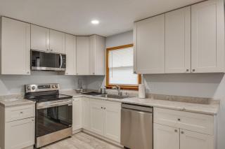 1 Mi to Rock Riverfront Pet-Friendly Retreat! - 1