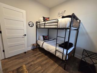 Currahee Mountain Retreat - 5