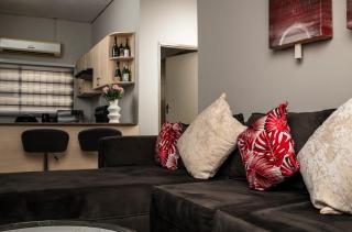 Home Very Close To CBD - 2