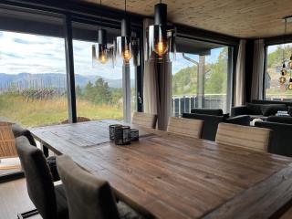 Modern and cozy mountain cabin - panoramic view! - 1