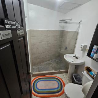 Brisas del Aeropuerto Airport Breezes inn - Heredia - 7