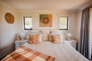 The Olive Leaf Retreat - Latrobe - 9