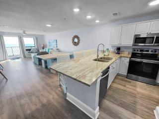 Crystal Dunes 204 - 6