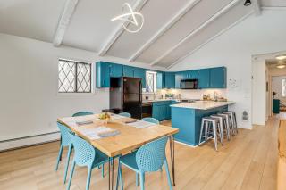 Vibrant Hideaway on Shores of West Emerald Lake! - 9