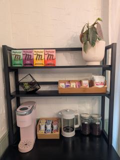 Elegant Linden Hills Home Family-Friendly Walk to Lake - 9