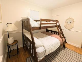 Elegant Linden Hills Home Family-Friendly Walk to Lake - 3