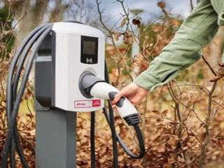 6-Guest Escape with Private Garden & Wi-Fi - 2