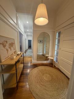 Stylish and Conveniently Located 3 bedroom house retreat in Surrey Hills Melbourne - 6