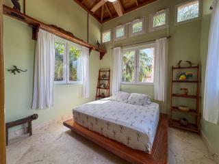 Belizean Cove Estates Beachfront Villas - 2