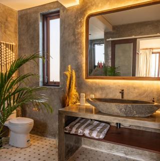 Stylish villa overlooking the sea and volcano - 6