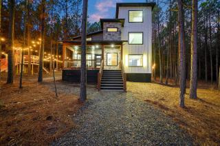 New Luxury Starlight Pines Hot Tub-Arcade-Firepit - 7