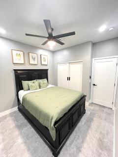 Modern Luxury Smart Home - 1