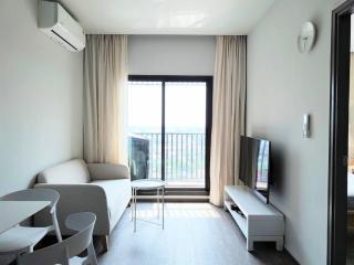 Apartment in Thon Buri 0 meter From BTS station - 0