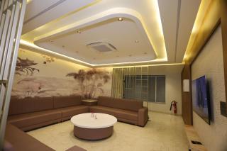 Hotel The Crown Inn Jhunjhunu - 4