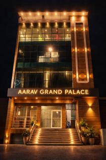 Hotel Aaarav Grand - 9